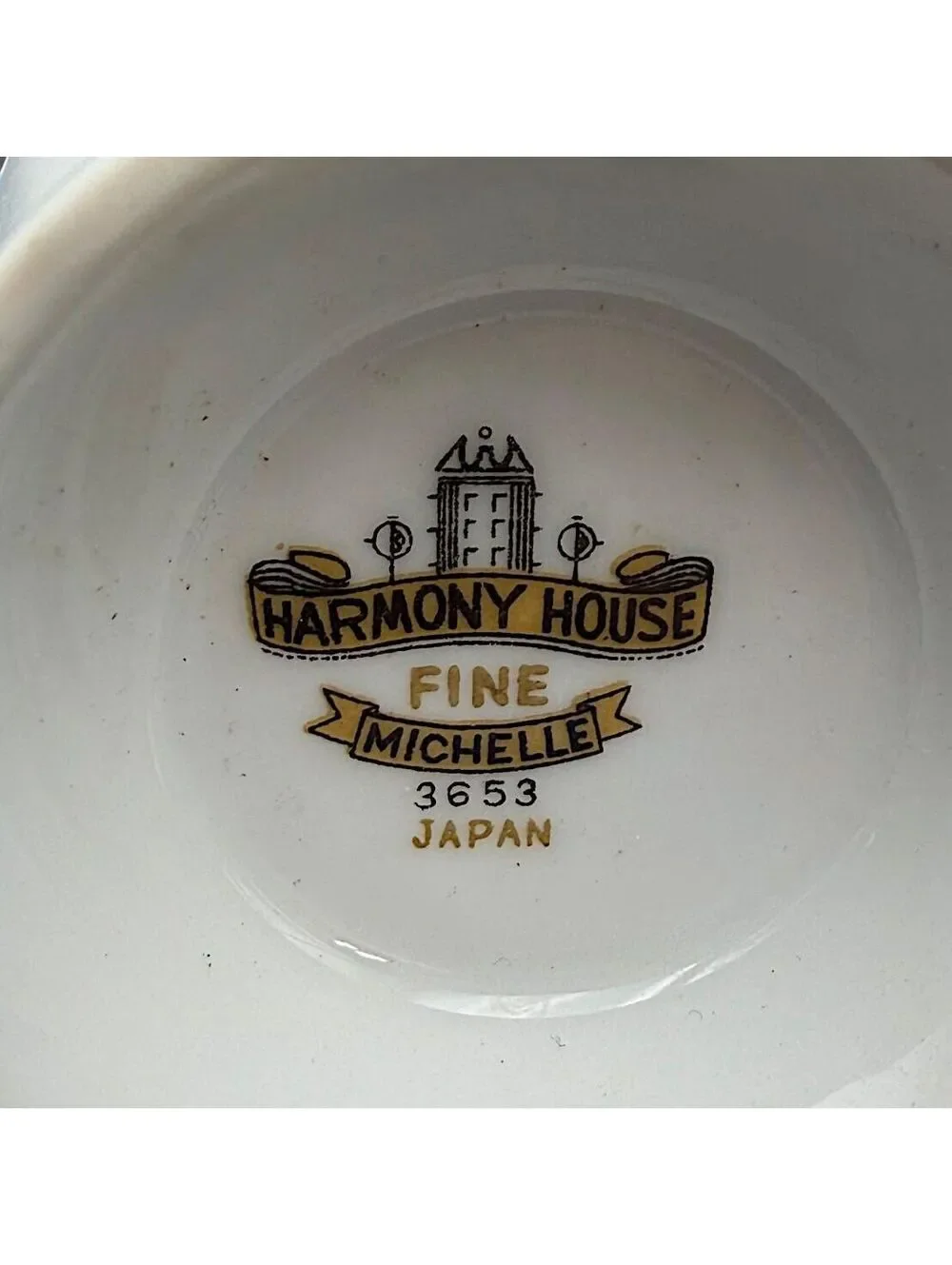 Vintage Harmony House Michelle 3653 7 Pc Tea Set 6 Cups and a Creamer Japan